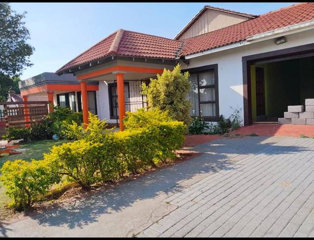 4 BEDROOM HOUSE FOR SALE IN BIRCH ACRES